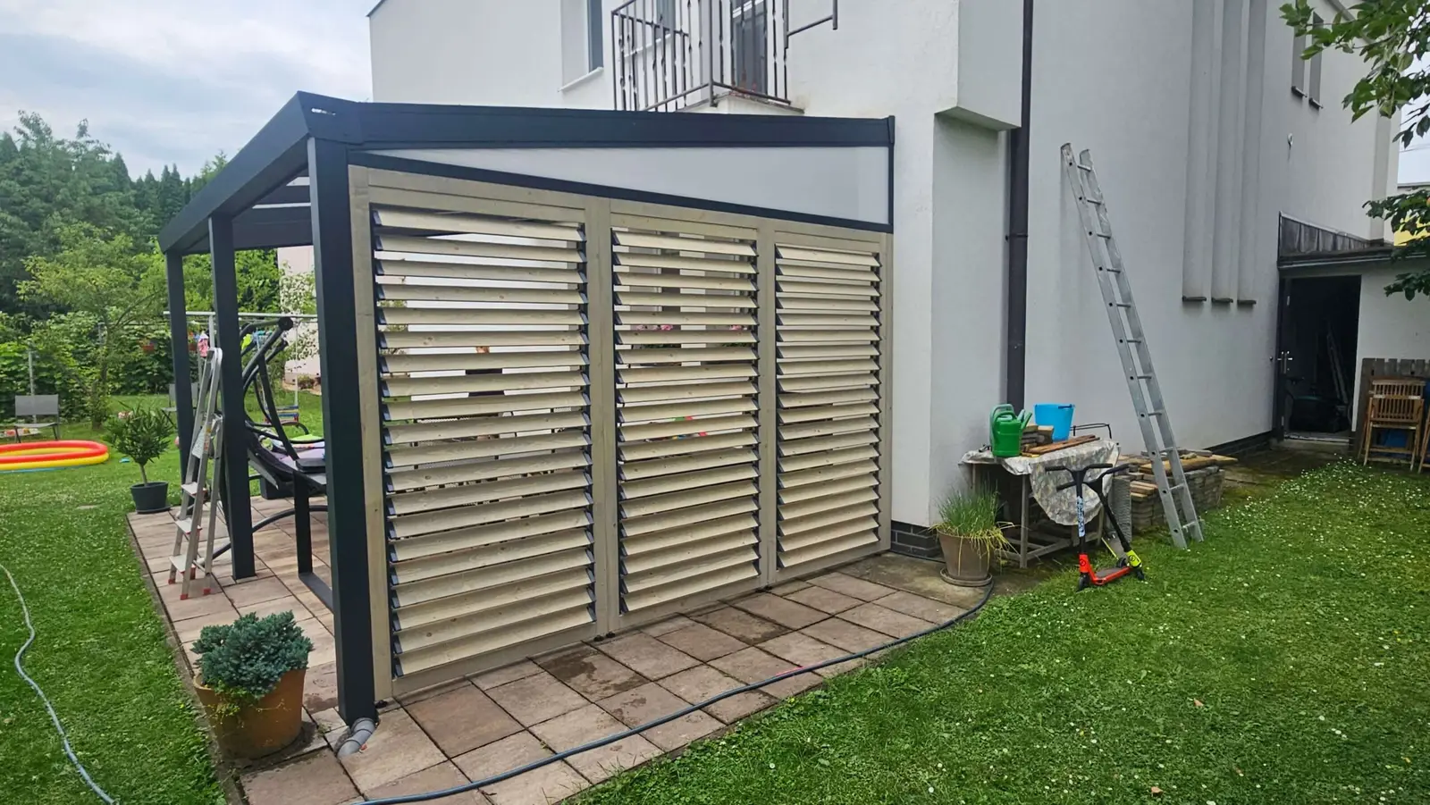 Dřevěné slunolamy – realizace Flowgarden, fotka 37 z 101
