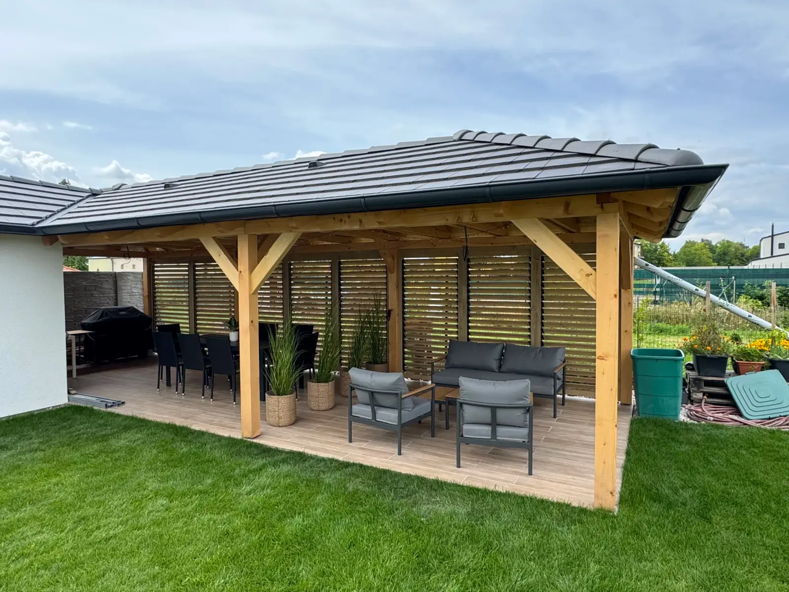 Dřevěné slunolamy – realizace Flowgarden, fotka 52 z 101