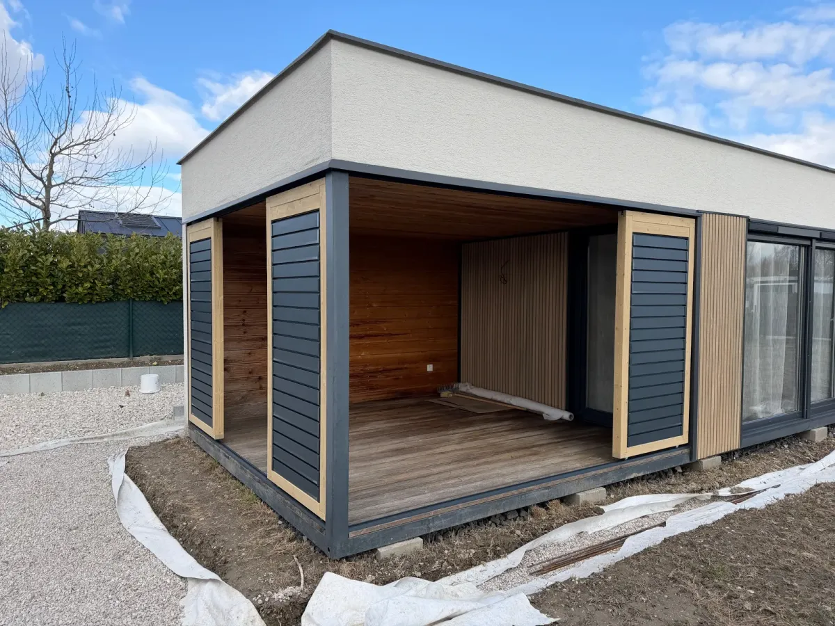 Venkovní stínění – realizace Flowgarden