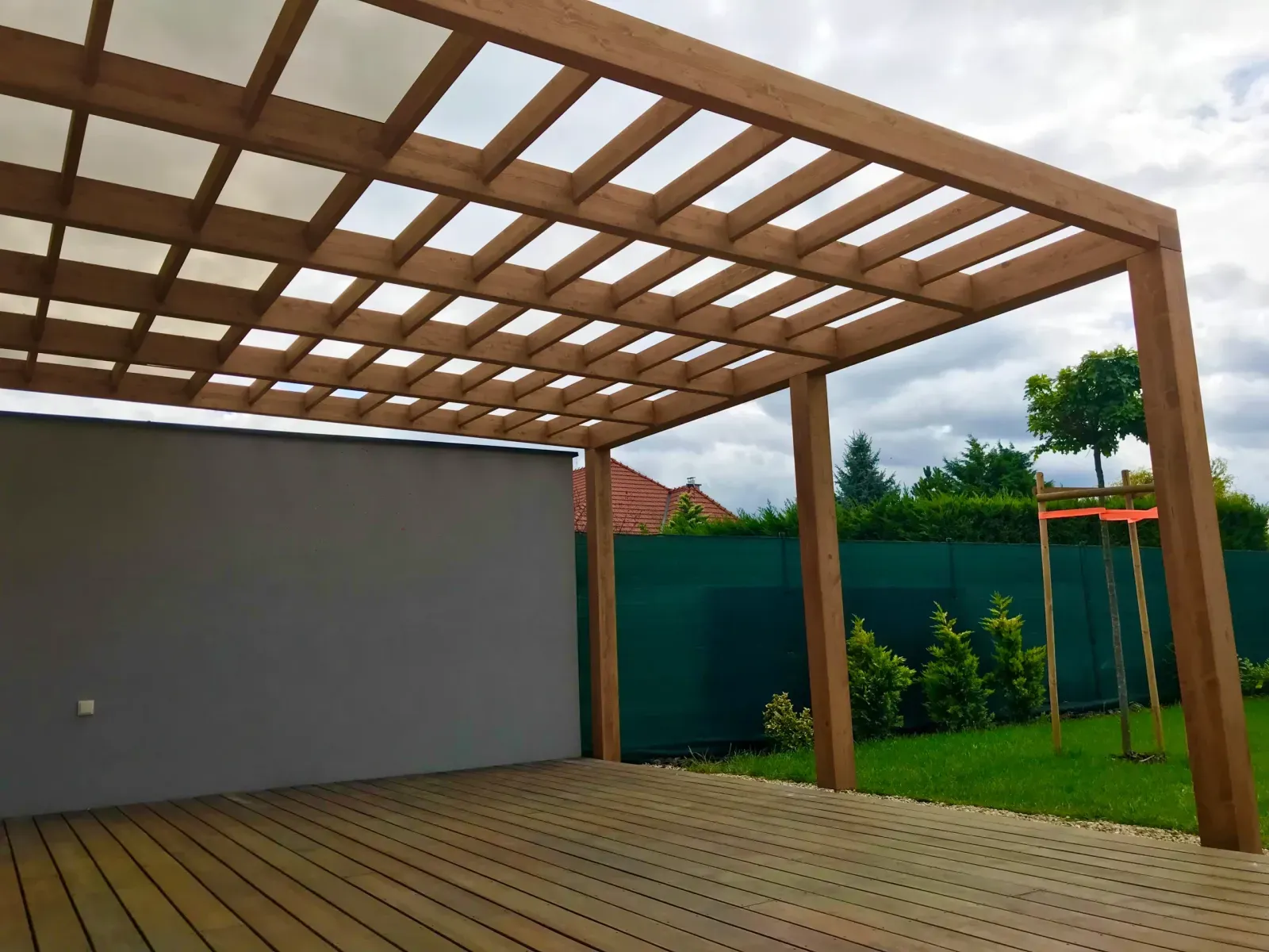 Dřevěná pergola
